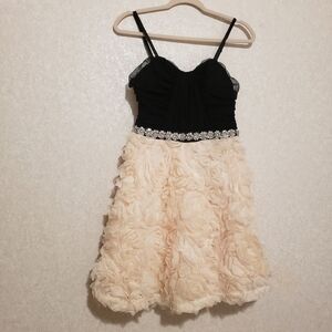 PROM BLACK-LIGHT PINK SIZE 7